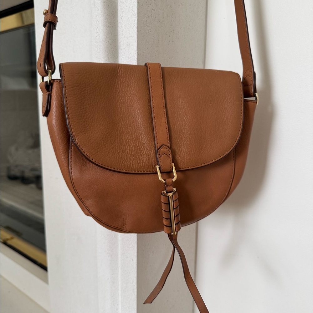 Stella & Dot Covet Crossbody Bag with Adjustable Strap